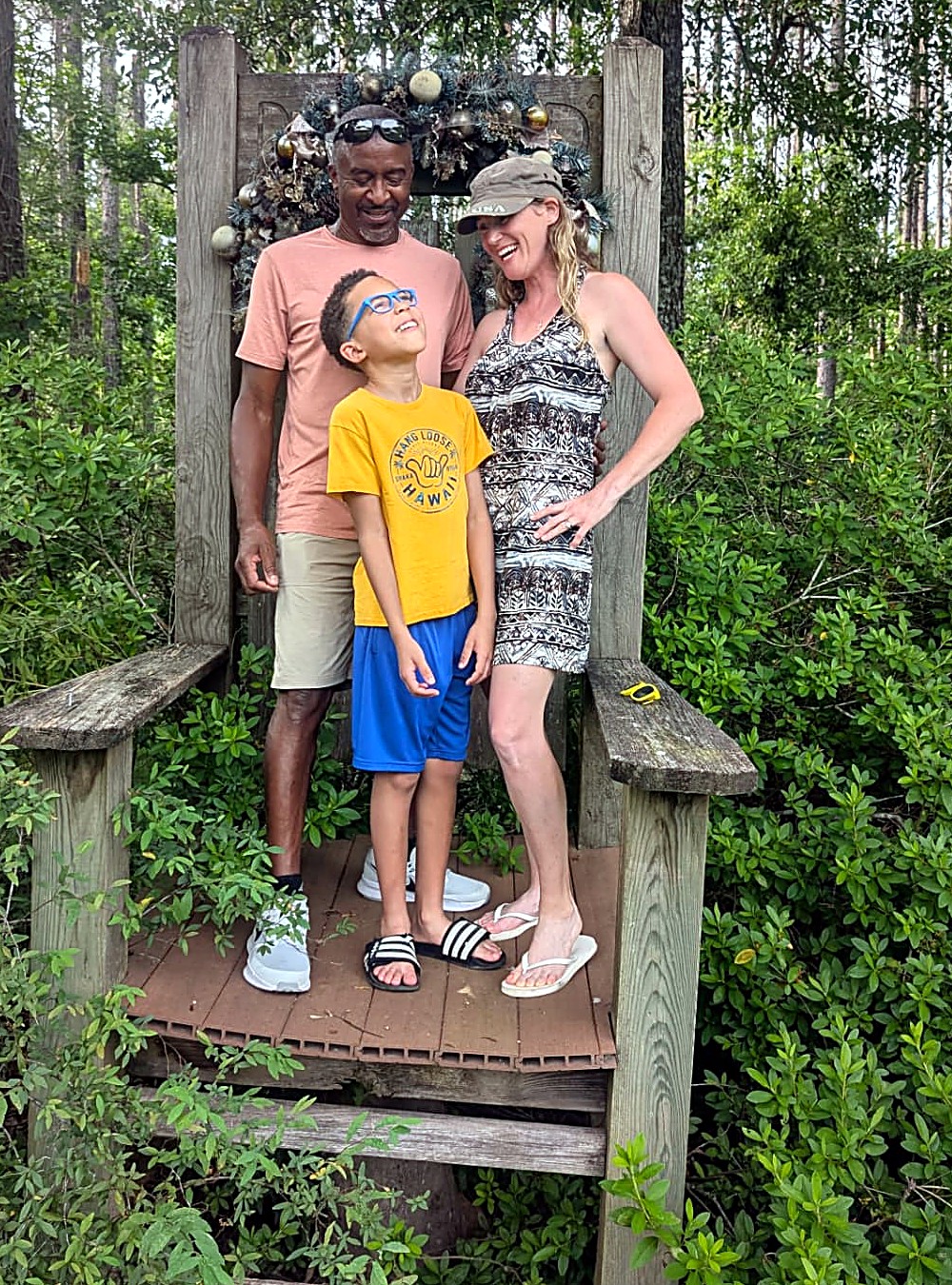 Chris and Kay Richmond with their son, photo 2